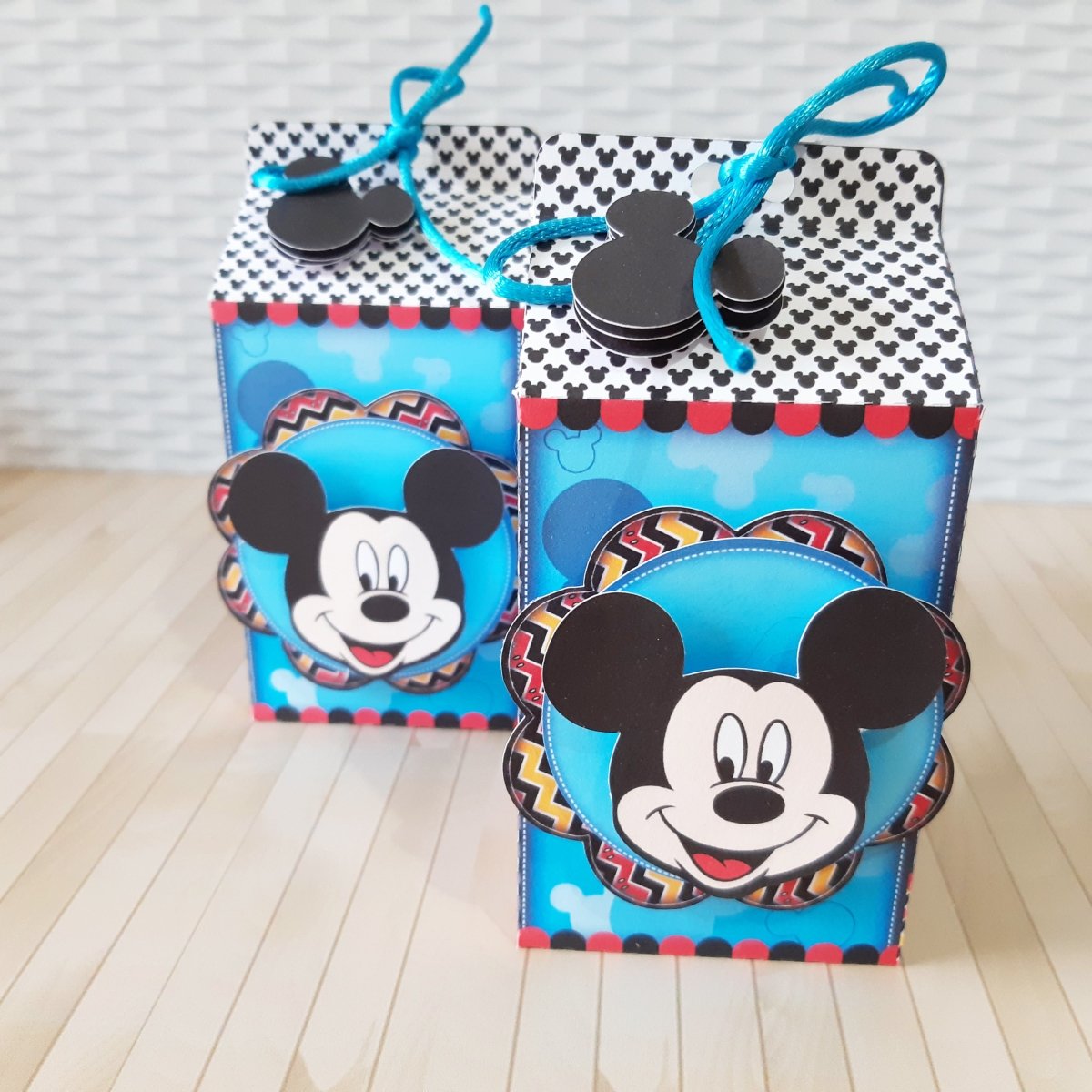 Festa de Aniversário Mickey 2 - Festas Aquarela a melhor decoração de festa de aniversário está aqui!