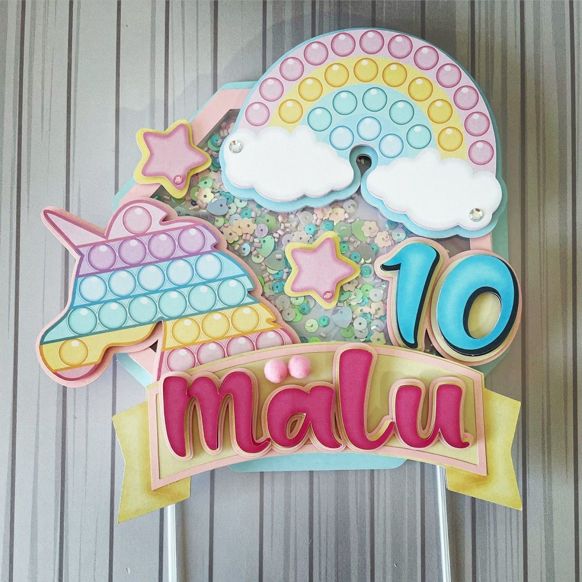 Festa de aniversário POP-IT - Festas Aquarela a melhor decoração de festa de aniversário está aqui!